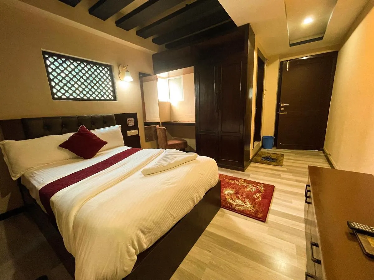 Hotel Lotus Grand Pvt Ltd Kathmandu 3*,